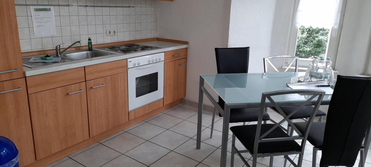 Apartment-Hotel Schillerplatz Wittenberge Ngoại thất bức ảnh