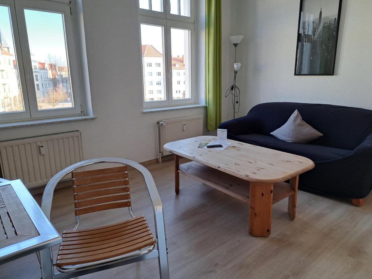 Apartment-Hotel Schillerplatz Wittenberge Ngoại thất bức ảnh