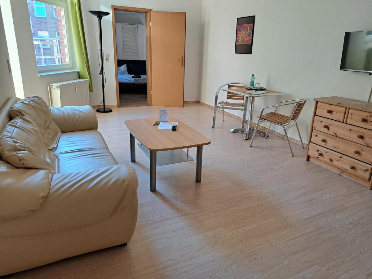 Apartment-Hotel Schillerplatz Wittenberge Ngoại thất bức ảnh