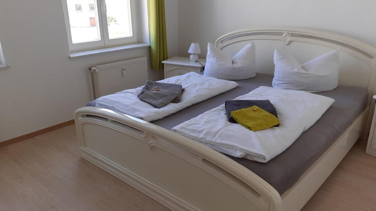 Apartment-Hotel Schillerplatz Wittenberge Ngoại thất bức ảnh