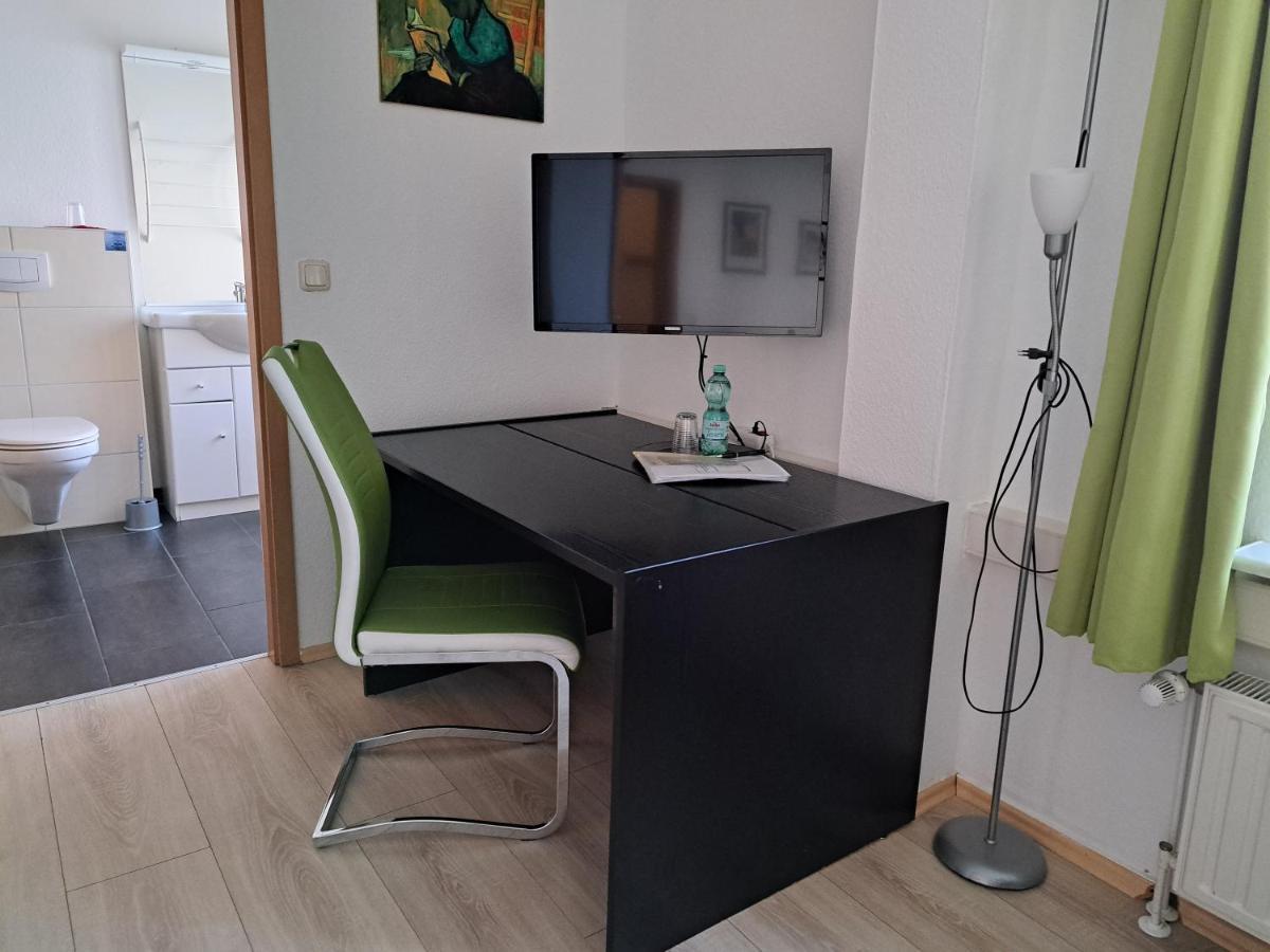 Apartment-Hotel Schillerplatz Wittenberge Ngoại thất bức ảnh