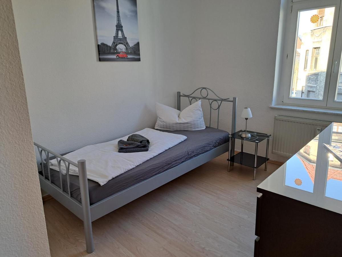 Apartment-Hotel Schillerplatz Wittenberge Ngoại thất bức ảnh
